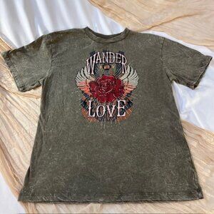 No Boundaries Womens Cotton-Jersey Graphic T-Shirt “Wander With Love” Size S